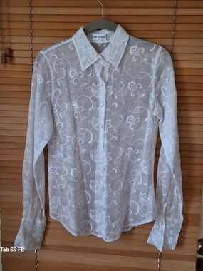 Vintage Anne Fontaine White Sheer Cotton Floral Embroidered Blouse. RARE. XS